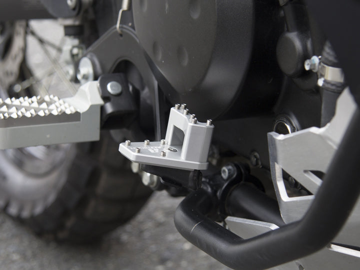 AltRider DualControl - 25.4mm Riser for the Kawasaki KLR 650 (2011-current) - Silver
