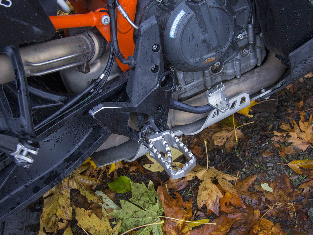 AltRider Adventure Foot Pegs for Yamaha Tenere 700 and KTM / Husqvarna / GasGas Models