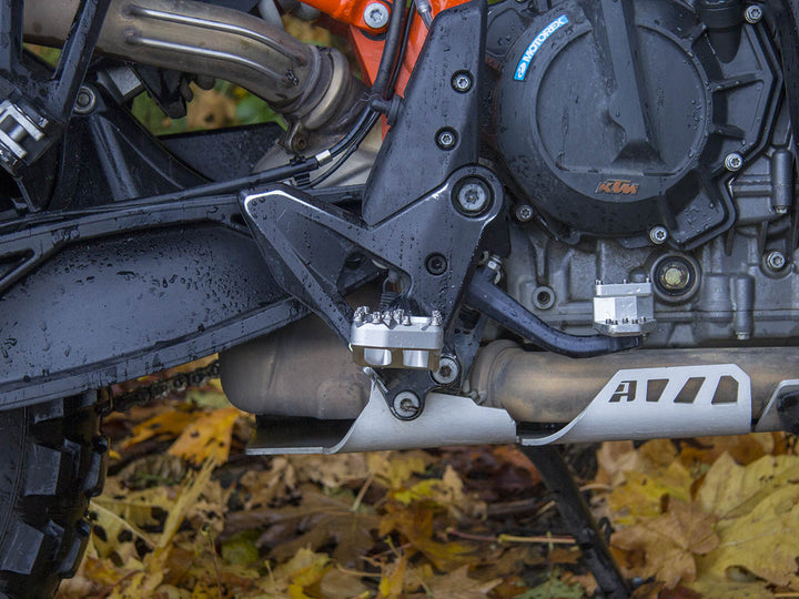 AltRider Adventure Foot Pegs for Yamaha Tenere 700 and KTM / Husqvarna / GasGas Models